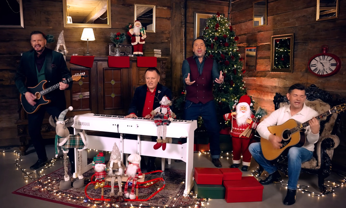 Classic, Boys i Akcent w piosence „Kiedy spadnie śnieg”. Zimowa premiera z trzema legendami disco polo