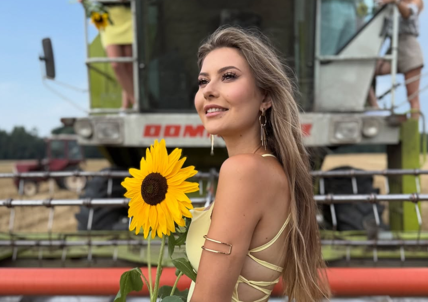 Claudia Szponar prezentuje debiutancki singiel „Bążur”! Gwiazda Love Island oraz Prime MMA