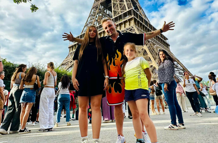 Nie uwierzysz, jak spędza czas znany gwiazdor disco polo! To najpiękniejsze miasto na świecie?! Czadoman „ Dobrze jest! „
