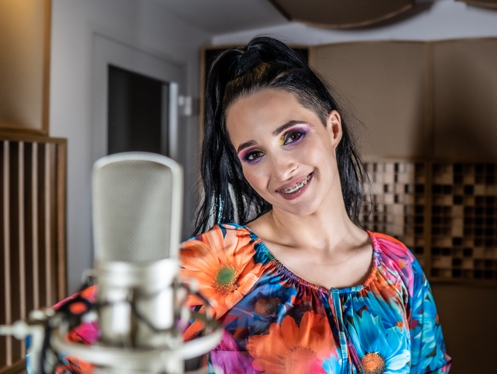 Uwielbiana Emilka z Daj to Głośniej nie do poznania! To co teraz zrobiła zszokowało wszystkich! 