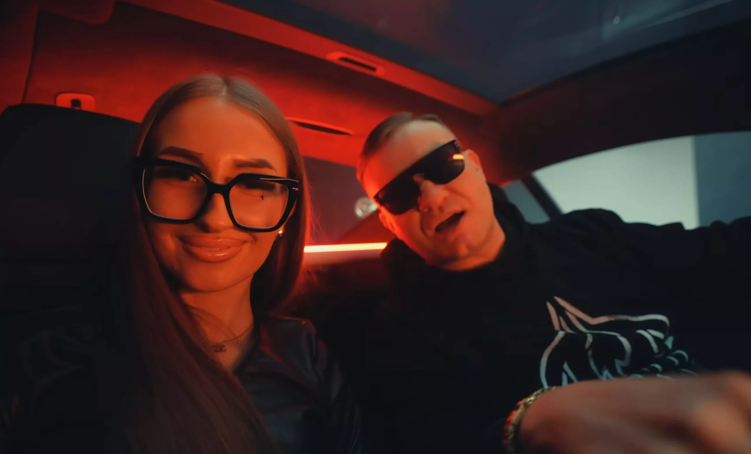 Coco Boyss i „Za oknem deszcz” na fali, setki tysięcy odtworzeń i mocny start po premierze