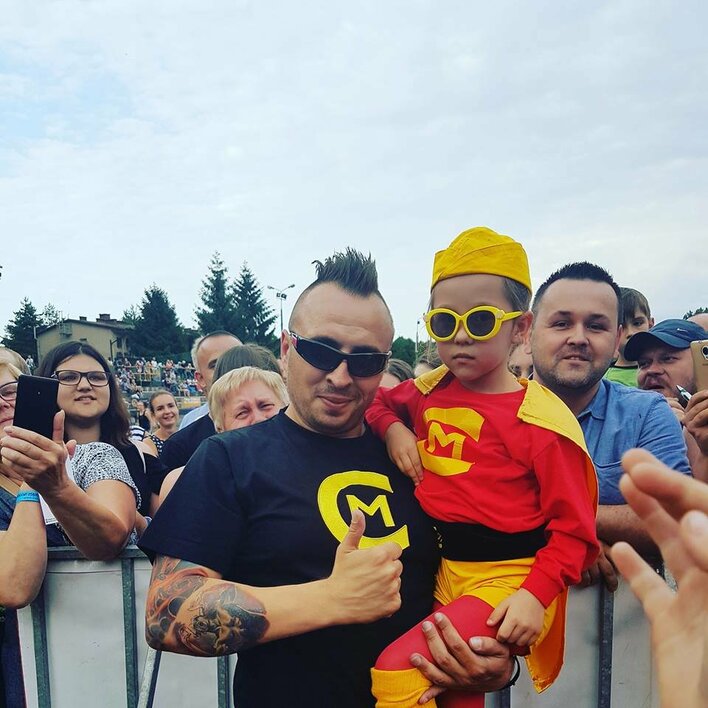 Cóż on wyprawia! Czadoman powalił publiczność na kolana! | VIDEO