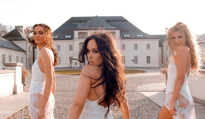 Trzy piękne wokalistki disco polo podbijają rynek muzyczny! Gwiazdy zespołu Szpilki cieszą się zarobionym milionem! 