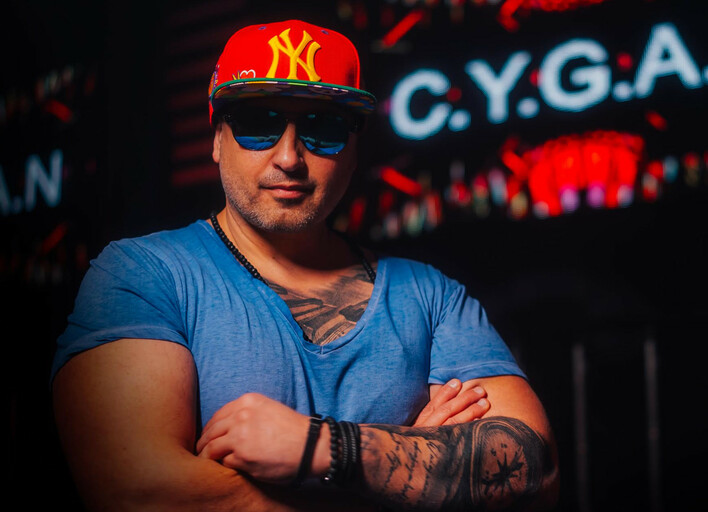 C.Y.G.A.N. powraca z hitem lata! ”Światła jak diamenty” - teledysk, który musicie zobaczyć!