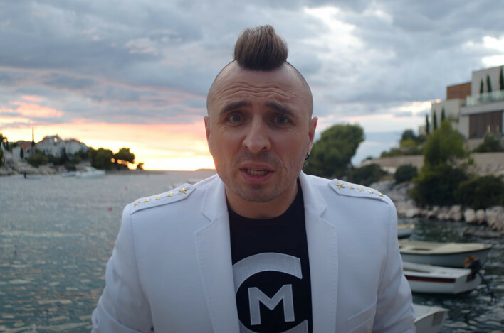 Czadoman – wiek, pochodzenie, żona, dzieci oraz największe hity artysty disco polo