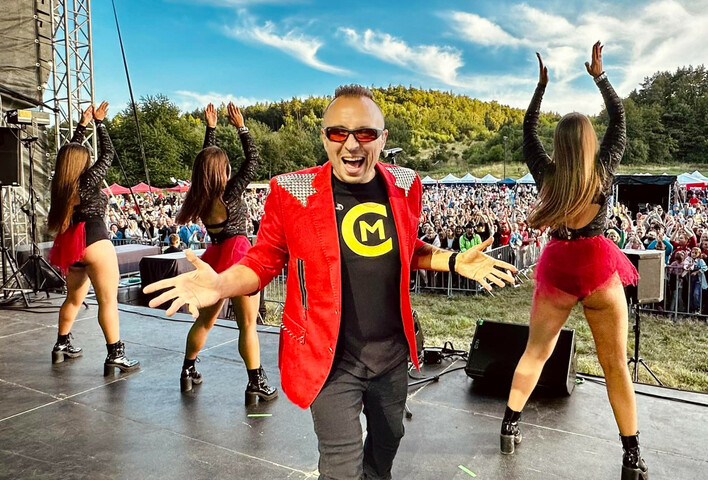 Czadoman rozwala system! Co weekend rozpala publikę!