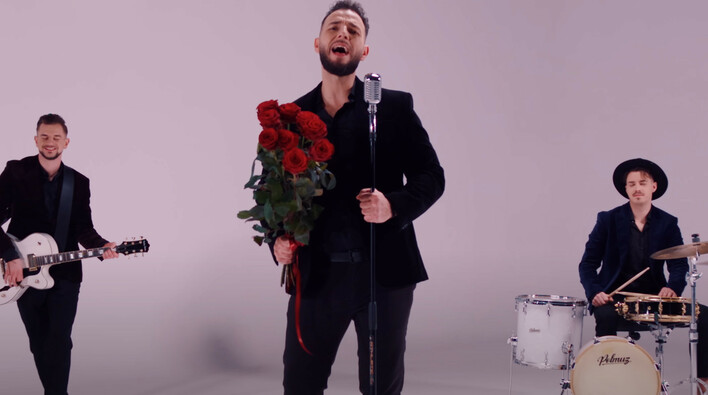 „Czerwone Róże„ - Karnawałowy przebój disco polo od zespołu Shantel!