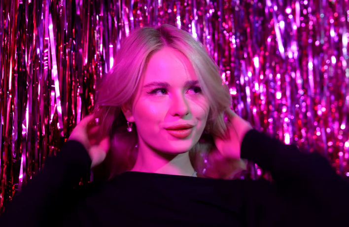 Czy „Bella Ciao (Ona tu rządzi)” od Szalonego Drużby stanie się kolejnym imprezowym hitem disco polo?