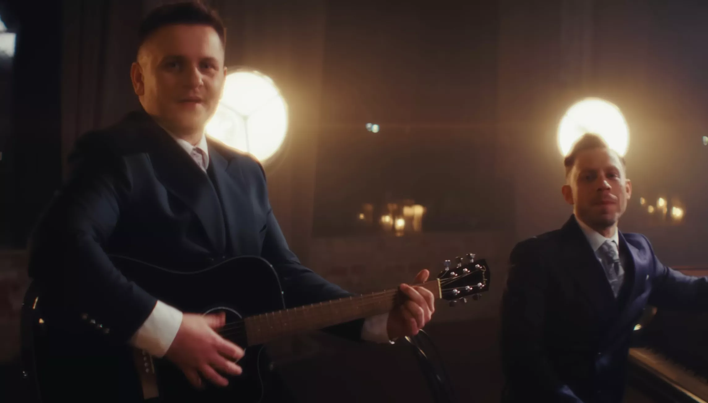 Czy klubowa wersja „Tak kocha się tylko raz" pobije oryginał? Masters i Arek Kopaczewski idą na całość