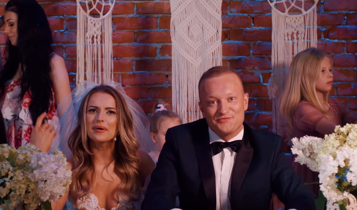 Czy „Krejza z welonem” Alexa & Fonzy to największy hit weselny od tego duetu? 