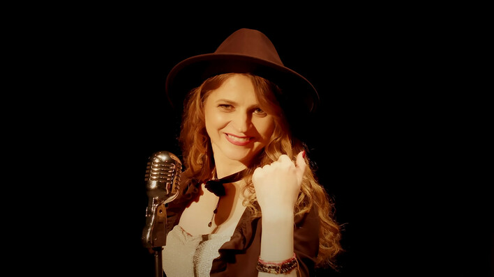 Czy „Taniec na dwa„ Edyty Jończyk zmieni oblicze disco polo? Przekonaj się, dlaczego ta piosenka budzi tak wiele emocji!