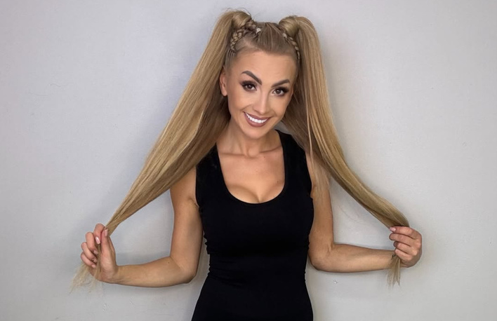 Czy to najbardziej zmysłowa stylizacja Joanny Narożnej? Bielizna mocno widoczna! 