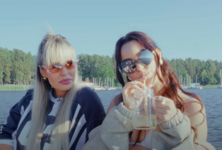 Konkurencja nie ma z Nimi szans?! Popularne wokalistki disco polo Topky podbijają Polskę nowym hitem „W Co Ty grasz„!