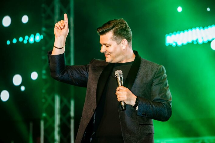 Czy Zenon Martyniuk naprawdę jest nieśmiały? Jaki jest prywatnie król disco polo