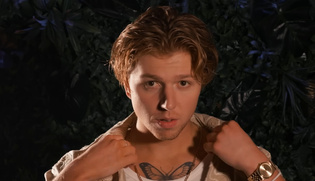 Czyżyk zaskoczył nowością „Czy Ty Wiesz” która po premierze błyskawicznie zdobyła ponad sto tysięcy wyświetleń