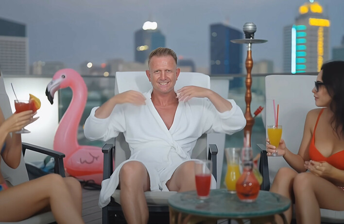 D-Bomb z nową energią! „Mam Wyrąbane” w odświeżonej wersji podbija parkiety