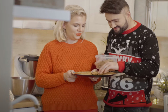 Gwiazdor disco polo w wielkim domu! Pokazał rodzinę i to jak mieszka! 