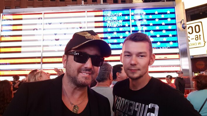 "Dama żegna Pana", czyli najnowsza propozycja od zespołu Andre! Fani wyczuwają nowy przebój disco polo?!