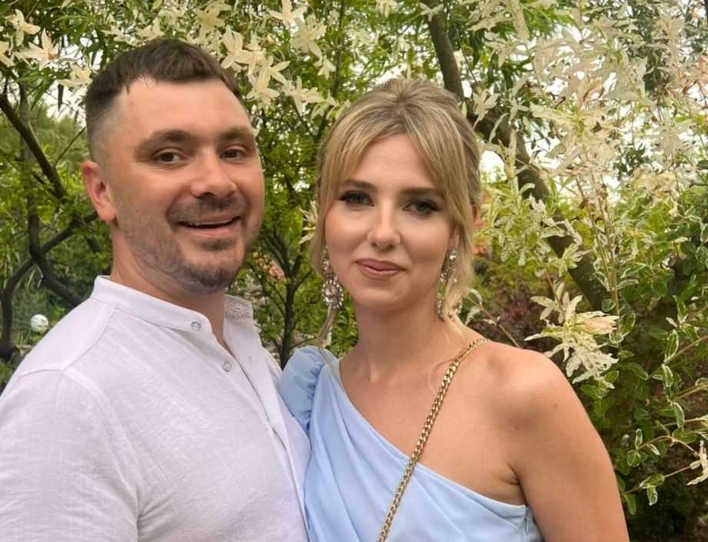 Daniel Martyniuk pokazuje pierwsze chwile z noworodkiem. Rodzinne zdjęcia wzruszyły internautów

