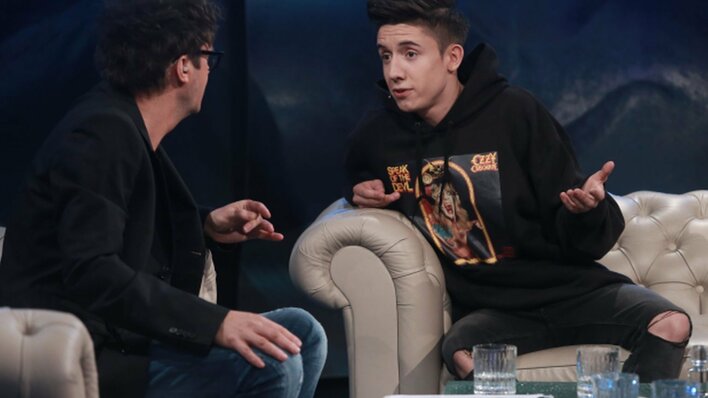 Dawid Kwiatkowski śpiewa hit disco polo! Jak mu poszło? | VIDEO