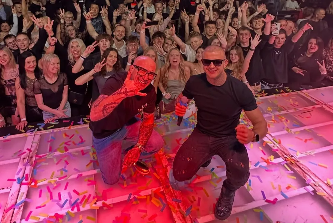 Dawid Narożny i Sobota w jednym aucie zaśpiewali "Bohemę" Wilków. Internet oszalał po tym nagraniu