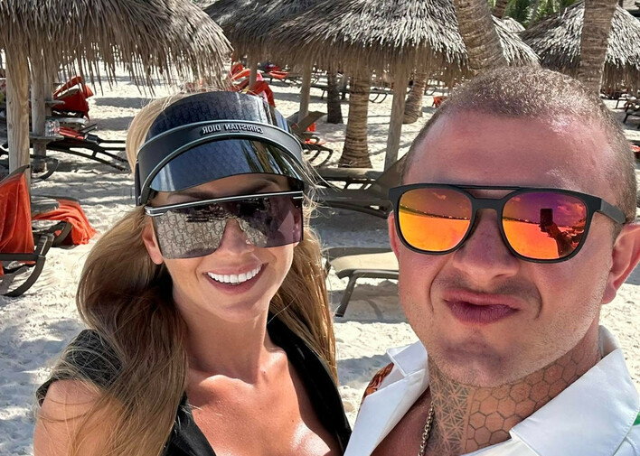 Dawid Narożny pokazał gołą klatę na Dominikanie! Fani oniemieli, forma wokalisty disco polo robi ogromne wrażenie