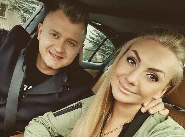 Dawid Narożny z nauczycielem śpiewu! Wokalista disco polo rozpoczyna karierę solową?!