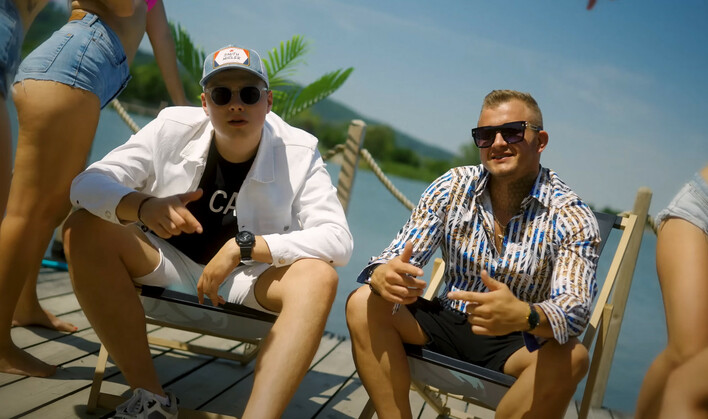 Dawid Narożny w duecie z raperem TKM! Fani „Mózg rozje**ny„ Zobaczcie NOWOŚĆ pt. „Tequila„!