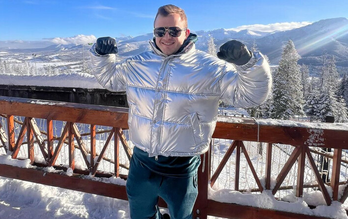 Dawid Narożny z Pięknych i Młodych zaskakuje wolniakiem ”Pozytywka” – przedpremierowy fragment już dostępny