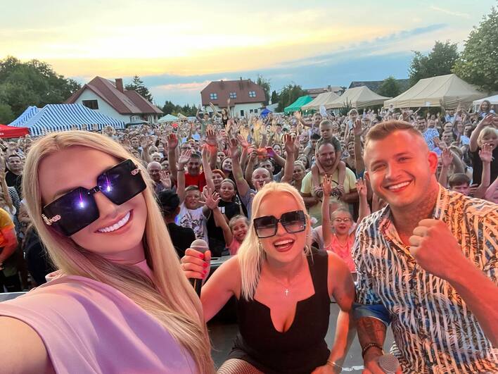 Dawid Narożny z Pięknych i Młodych zaśpiewał klasykę polskiego rocka. Jak się udało z utworem Lady Pank?!

