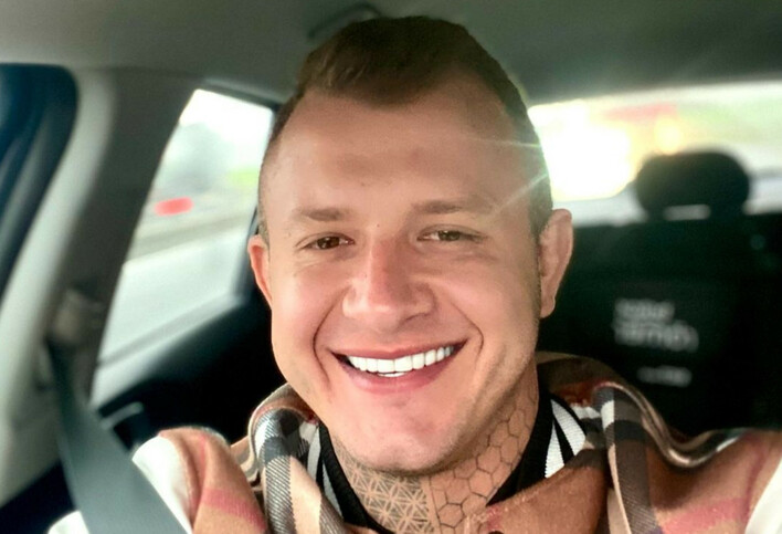 Dawid Narożny zakłada NOWY zespół disco polo?! Nie uwierzycie z kim! „Przyjmuje zaproszenia na sezon weselny 2023„ | VIDEO