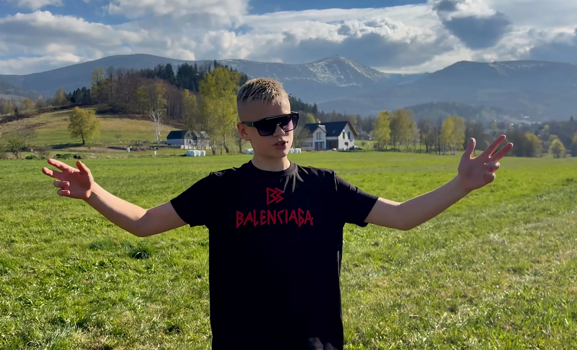 DawidoLatino z premierą „Dałaś całe swoje serce". Młody artysta znów zaskakuje fanów