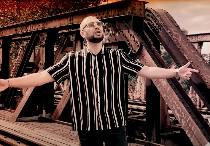 „Dawne Lata” PAW zyskuje popularność – wzruszająca produkcja to strzał w dziesiątkę?! 