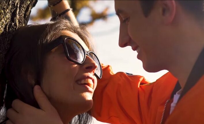 De Lux - Słodkie pocałunki | Premiera klipu