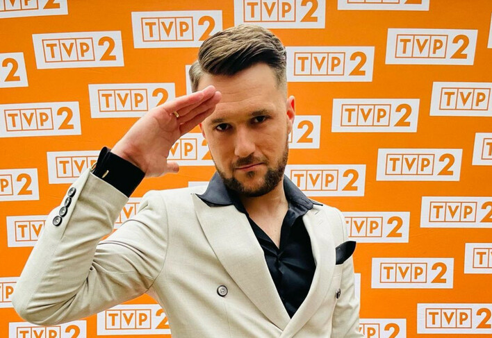 Defis - Karol Zawrotniak wraca z nową piosenką ”Tylko czas” i miażdży rynek disco polo! Defis to najlepszy zespół na rynku?