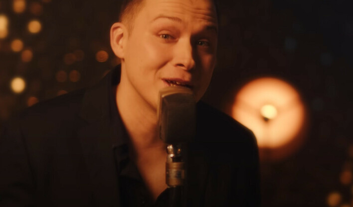 Dejw podbija serca fanów! „Pociąg” hitem na YouTube

