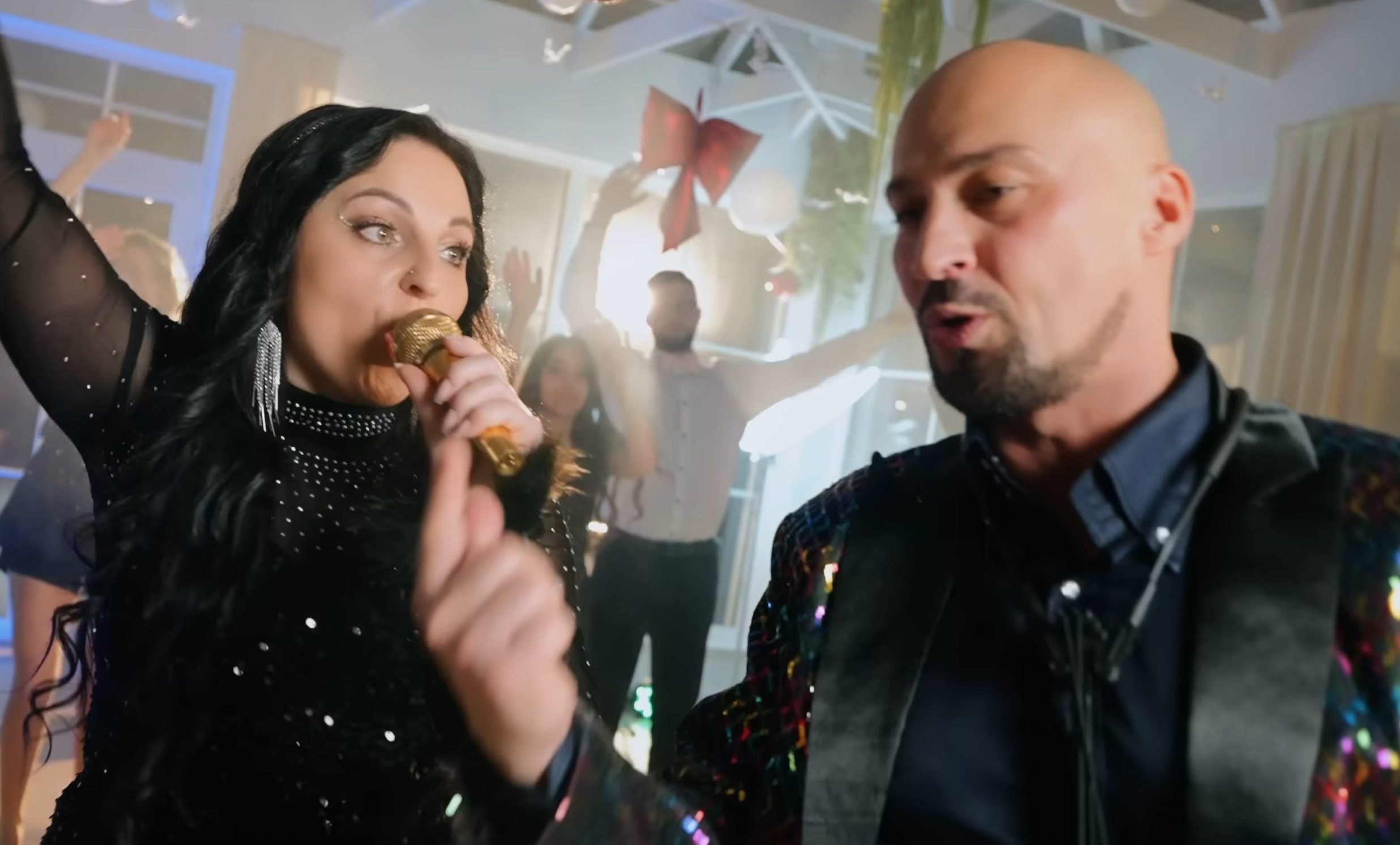 Del Sol z hitem „Wesele Sztos”. Ten wynik wyświetleń mówi wszystko