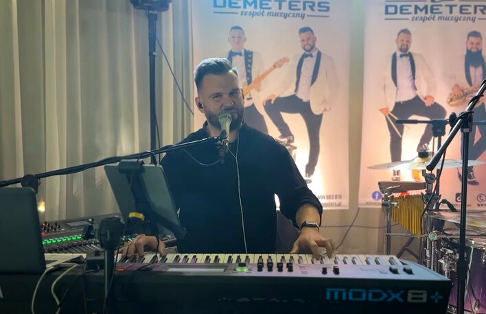 Co za wykonanie! Demeters zachwycają własnym wykonaniem hitu „Na niebie milion gwiazd” Kordiana! Wyszło lepiej niż oryginał?
