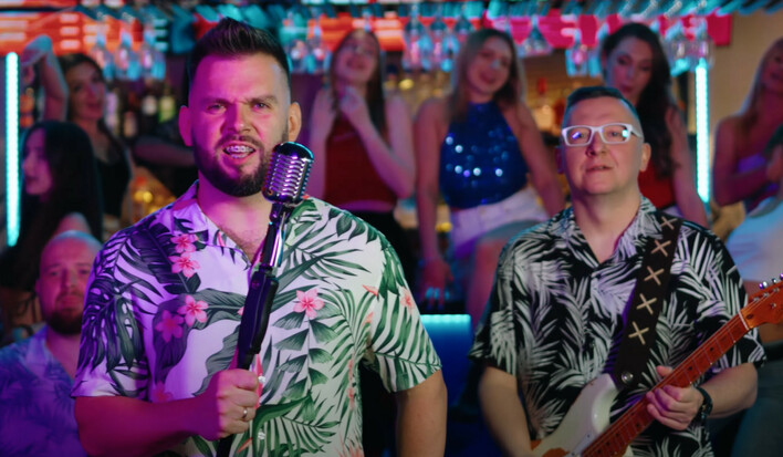 Demeters zaskakują nowością! „Podejdź do mnie miła” to taneczna petarda z latino klimatem

