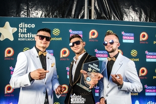 DiscoBoys - Kamil Kossakowski wygrywa TOP GWIAZDĘ Disco Hit Festival Kobylnica 2022! | VIDEO