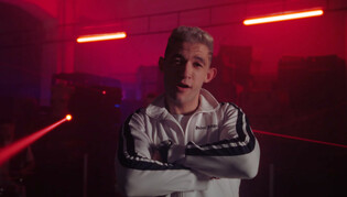 DiscoBoys znowu robią furorę! Nowy hit „Lubiła tańczyć„ już dostępny! Zobaczcie gorącą premierę!