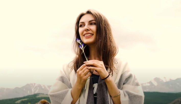 Do tej piosenki disco polo, będzie tańczyć cała Polska. Koniecznie zobaczcie tę nowość od Van Davi!