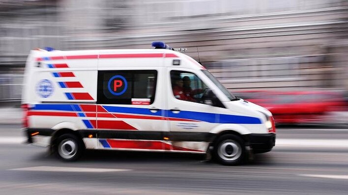 Do wokalistki disco polo wezwano karetkę zaraz po koncercie! Fani życzą jej zdrowia i to dla nich jest silna! 