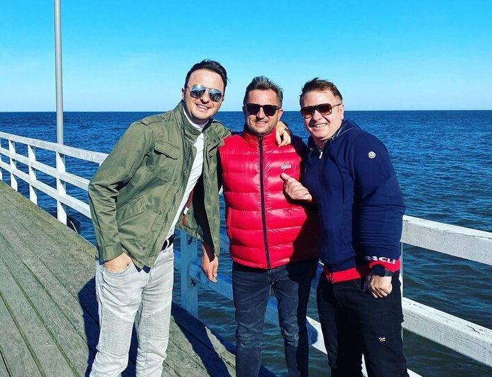 Dwie wielkie gwiazdy disco polo razem nad morzem. Będzie duet wszech czasów? 