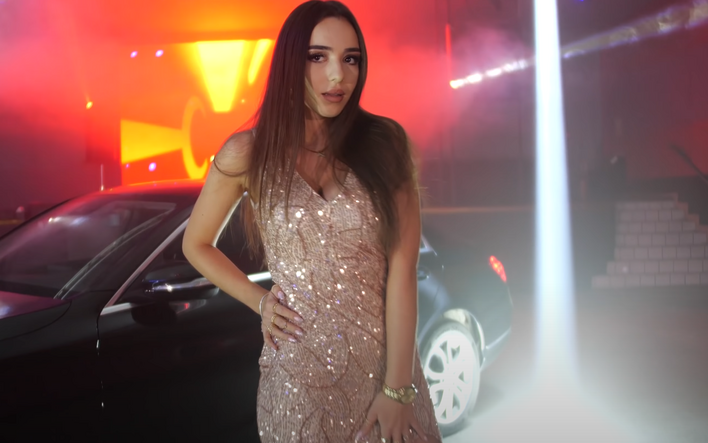 Dyskotekowa nowość BajorkaD podbija internet! Gwiazdor disco polo ma plan roztańczyć całą Polskę! 