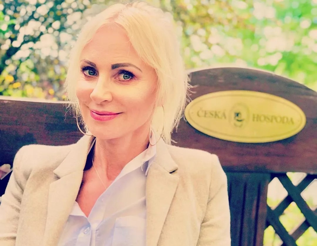 Wokalistka disco polo zaprasza na wspólny rejs jachtem! Gwiazda proponuje również nocleg ze śniadaniem! 