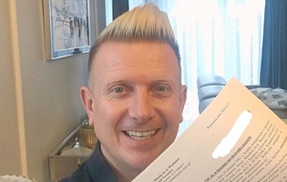 Dziwna sytuacja wokalisty disco polo! Dostał mandat na samochód, którego nie ma od 7 lat!