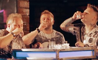 E-Maill - Jesteś inna | Premiera klipu