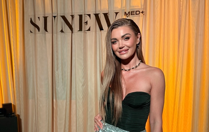 Edyta Folwarska z Polo TV błyszczy jak gwiazda na czerwonym dywanie. Dekolt, piersi na wierzchu, wygląda obłędnie! 