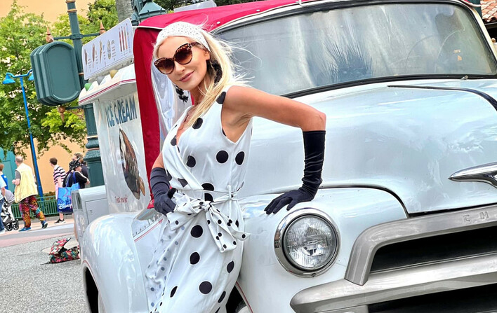 Elwira Mejk zdobywa Paryż! Zobacz, jak wygląda w czerwonych szpilach!